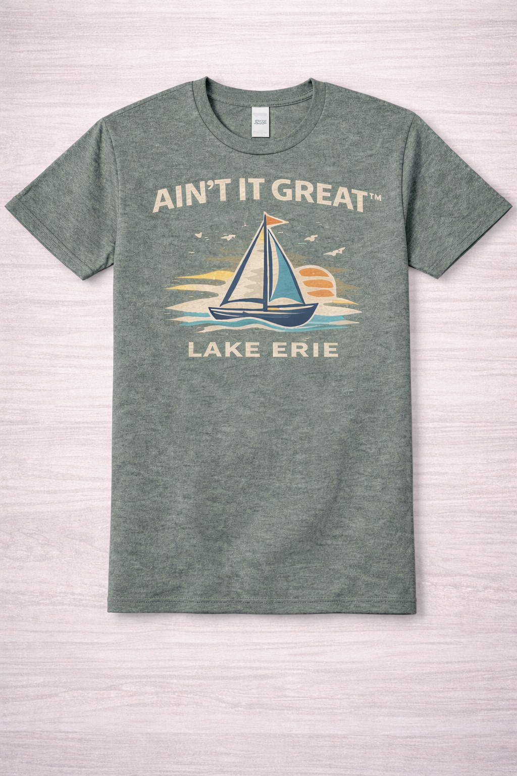 Short sleeve t-shirt